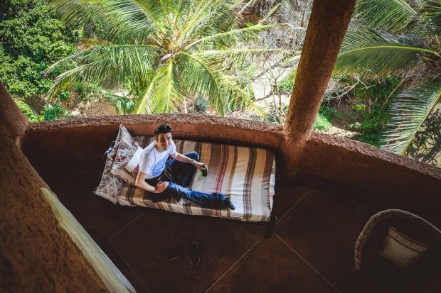 moniquedecaro-kenya-chale-island-050