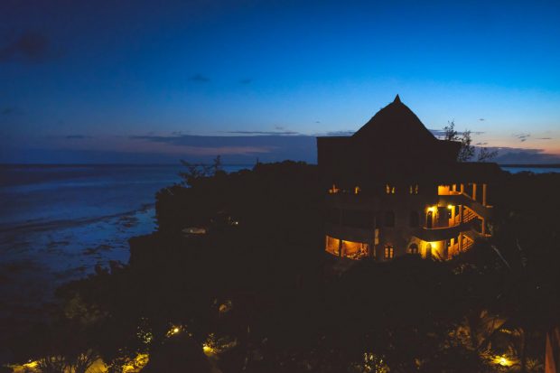 moniquedecaro-kenya-chale-island-062