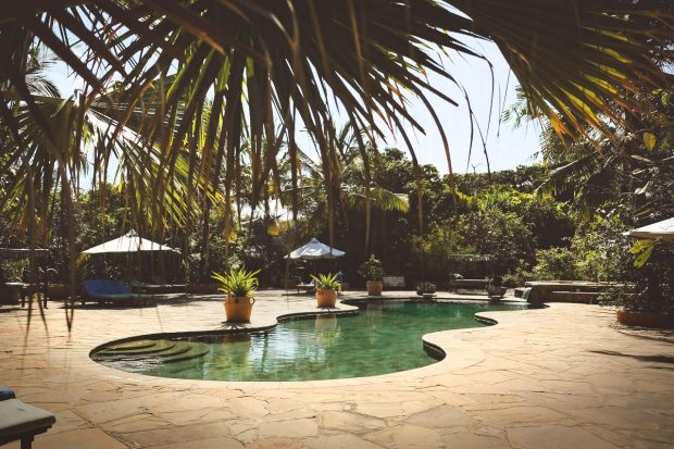 moniquedecaro-kenya-chale-island-069