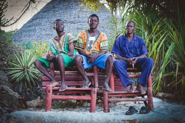 moniquedecaro-kenya-chale-island-118