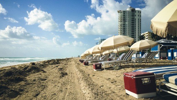 moniquedecaro-soho-beach-house